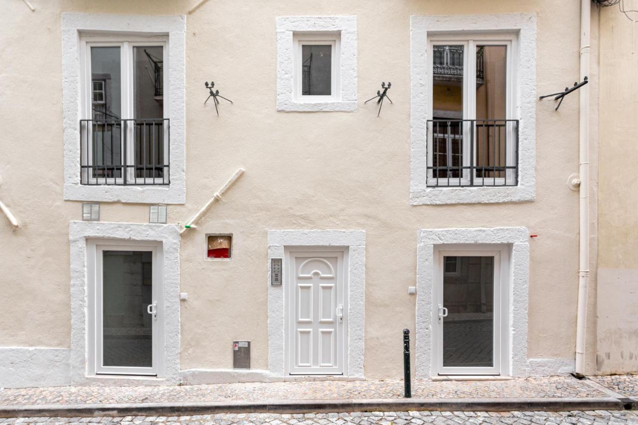 Altido Elegant Apartments Moments From Carmo Convent, In Bairro Alto Lisbon Exterior photo